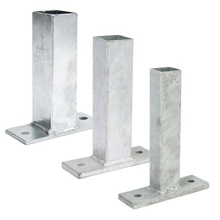Stolpfötter för stängsel och paneler. Varmförzinkade enligt svensk standard.